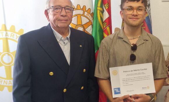 Bolsas de Estudo e Prémios Escolares – Entrega de Prémios promovida pelo Rotary Club de Sintra